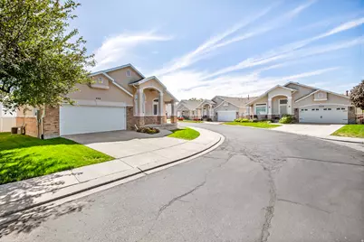 446 E Green Haven Dr S, Midvale, UT 84047 - Photo 43
