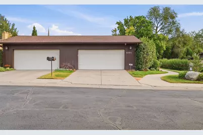 2264 E 4000 S, Holladay, UT 84124 - Photo 47