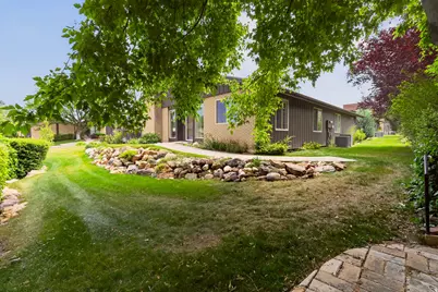 2264 E 4000 S, Holladay, UT 84124 - Photo 45