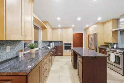 2264 E 4000 S, Holladay, UT 84124 - Photo 5