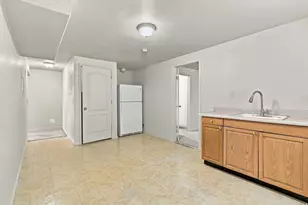 8019 S Madison Nan Dr, West Jordan, UT 84081 - Photo 27