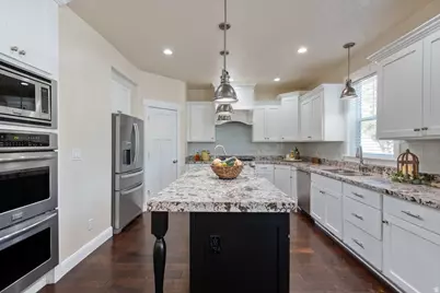 1123 S Wildflower Ln, Mapleton, UT 84664 - Photo 17