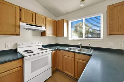 407 W 13165 S, Draper, UT 84020 - Photo 7