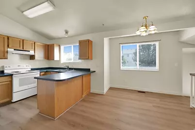 407 W 13165 S, Draper, UT 84020 - Photo 5