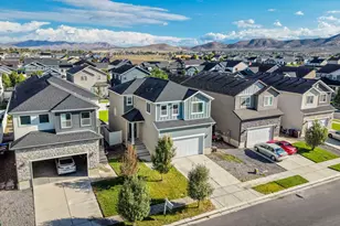 1357 E Reichert St, Eagle Mountain, UT 84005 - Photo 35