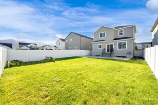 1357 E Reichert St, Eagle Mountain, UT 84005 - Photo 5