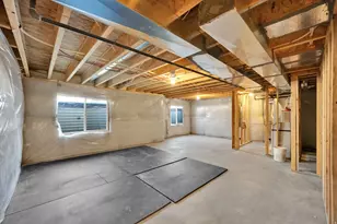 1357 E Reichert St, Eagle Mountain, UT 84005 - Photo 29