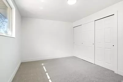 184 E Broadway St S, Tooele, UT 84074 - Photo 15