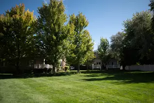 652 E Clearwater Dr N, Layton, UT 84041 - Photo 11