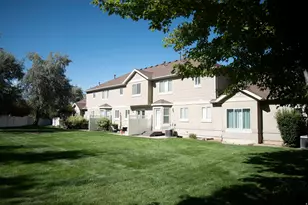 652 E Clearwater Dr N, Layton, UT 84041 - Photo 7