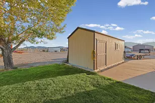 415 S Worthington St, Grantsville, UT 84029 - Photo 29