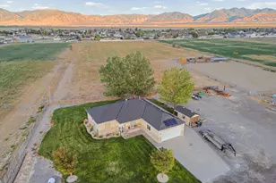 415 S Worthington St, Grantsville, UT 84029 - Photo 37
