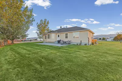 415 S Worthington St, Grantsville, UT 84029 - Photo 33