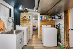 658 N 900 W, Salt Lake City, UT 84116 - Photo 29