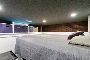 658 N 900 W, Salt Lake City, UT 84116 - Photo 27
