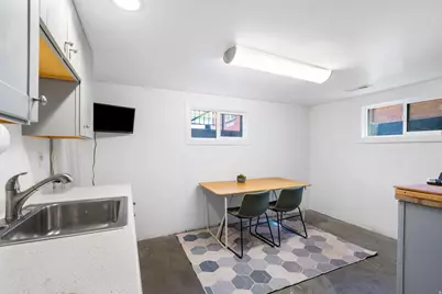 658 N 900 W, Salt Lake City, UT 84116 - Photo 33