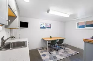 658 N 900 W, Salt Lake City, UT 84116 - Photo 33