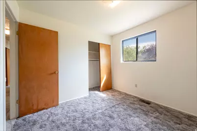 879 E Daisy St, Sandy, UT 84094 - Photo 13