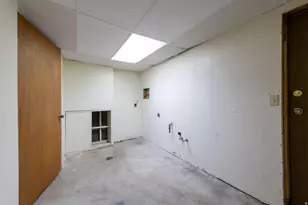 879 E Daisy St, Sandy, UT 84094 - Photo 25