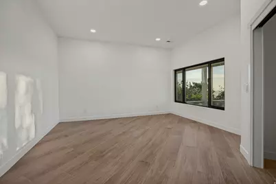 3860 S Highland Ct E, Bountiful, UT 84010 - Photo 35