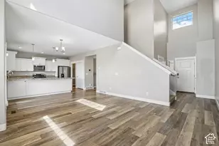 1056 S Aspen Pl E, Provo, UT 84606 - Photo 3