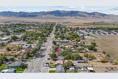 110 W Clark St, Grantsville, UT 84029 - Photo 37