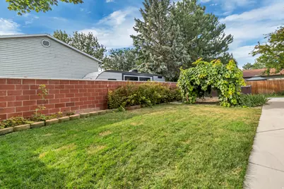 3248 W 6775 S, West Jordan, UT 84084 - Photo 33
