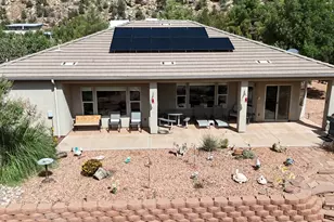 813 W Foothill Dr, Apple Valley, UT 84737 - Photo 3