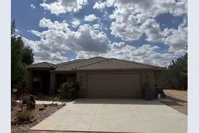 813 W Foothill Dr, Apple Valley, UT 84737 - Photo 9