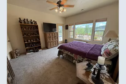 813 W Foothill Dr, Apple Valley, UT 84737 - Photo 27