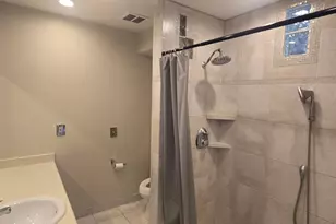 1118 E 6600 S, Salt Lake City, UT 84121 - Photo 9