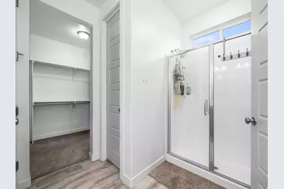 8056 S 6910 W, West Jordan, UT 84081 - Photo 13