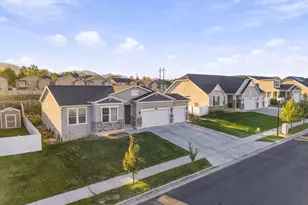 8056 S 6910 W, West Jordan, UT 84081 - Photo 39