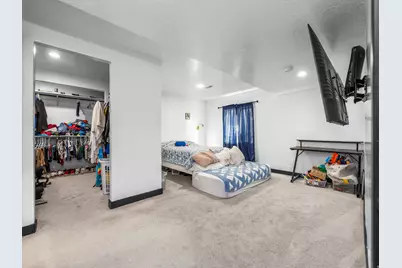 8056 S 6910 W, West Jordan, UT 84081 - Photo 27