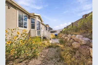 8056 S 6910 W, West Jordan, UT 84081 - Photo 35