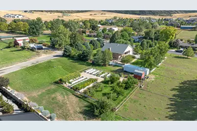 555 E 1600 S, Mapleton, UT 84664 - Photo 7