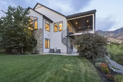 2522 E Thurston Ln, Layton, UT 84040 - Photo 49