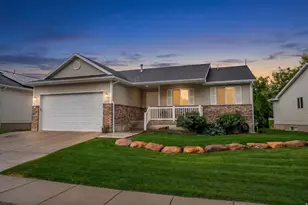 470 E Red Oak Dr N, North Logan, UT 84341 - Photo 1