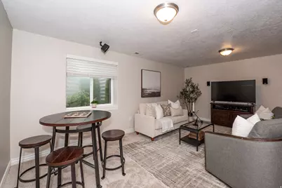 470 E Red Oak Dr N, North Logan, UT 84341 - Photo 21