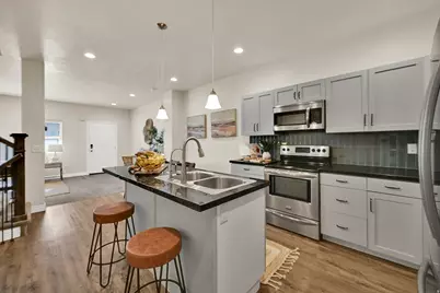 3869 S 1630 W, West Valley, UT 84119 - Photo 7