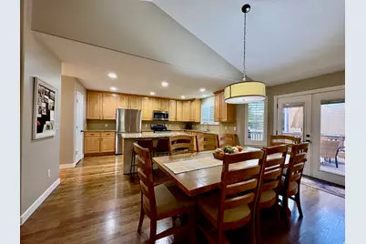 9845 N 6130 W, Highland, UT 84003 - Photo 5