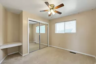 1079 E Hillcrest Dr, Springville, UT 84663 - Photo 15