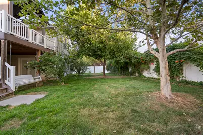 58 N Country Bend Rd, Farmington, UT 84025 - Photo 31
