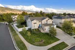 58 N Country Bend Rd, Farmington, UT 84025 - Photo 1