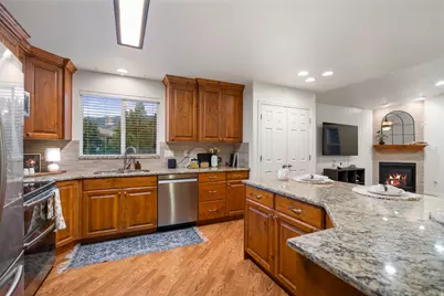 58 N Country Bend Rd, Farmington, UT 84025 - Photo 5