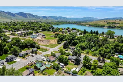 282 S 200 W, Hyrum, UT 84319 - Photo 39