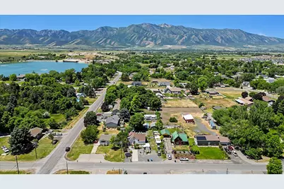 282 S 200 W, Hyrum, UT 84319 - Photo 43