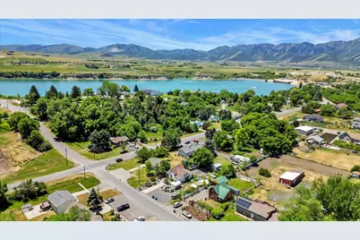 282 S 200 W, Hyrum, UT 84319 - Photo 41