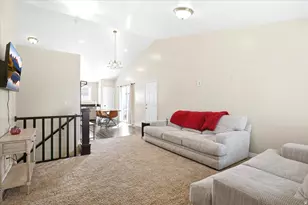 1562 N 2030 W, Clinton, UT 84015 - Photo 5