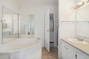 4622 S Monte Vista Dr W, Taylorsville, UT 84123 - Photo 9